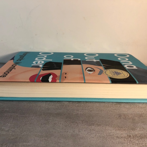 Margarita Montimore Oona Out of Order HC - Picture 6 of 9